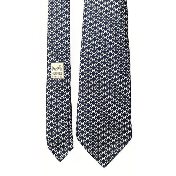 Hermes Paris Silk Tie Navy White Chain H or C Pattern Made in France Luxury - Picture 1 of 13